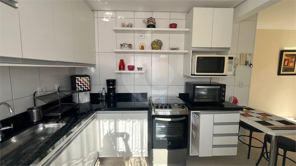 Apartamento à venda com 2 quartos, 78m² - Foto 1