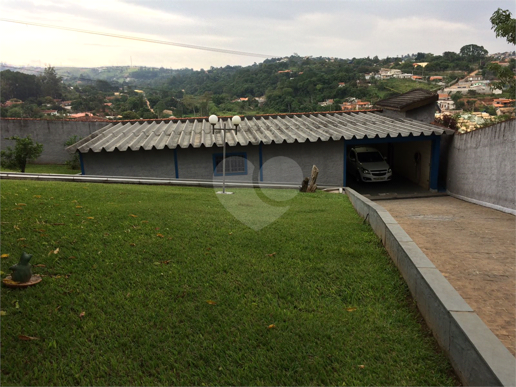 Casa em Atibaia com Piscina 