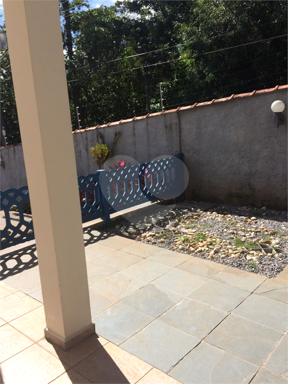 Casa em Atibaia com Piscina 