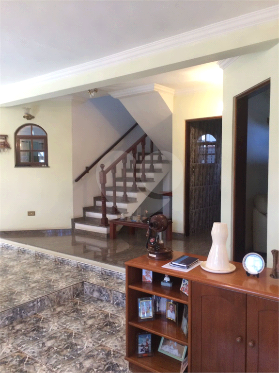 Casa em Atibaia com Piscina 