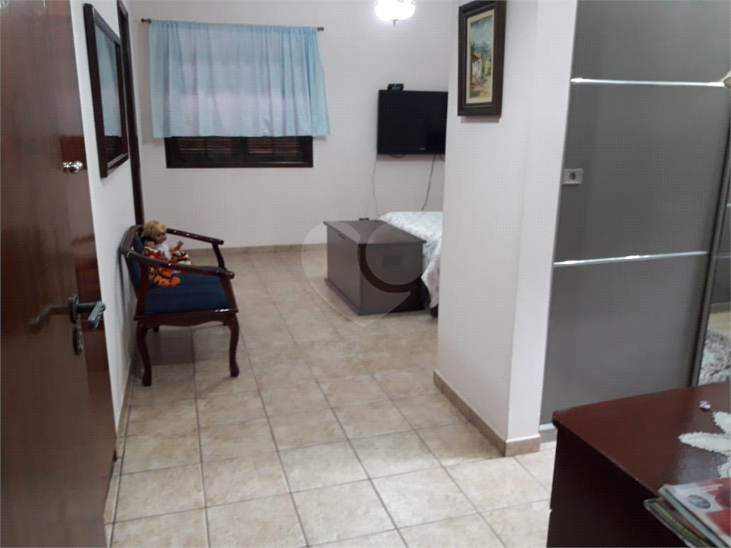 Casa de Condomínio à venda com 4 quartos, 282m² - Foto 29