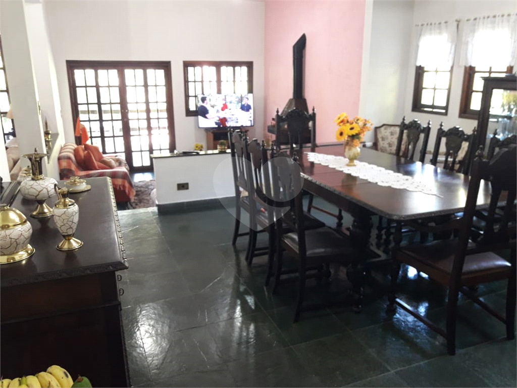 Casa de Condomínio à venda com 4 quartos, 282m² - Foto 8