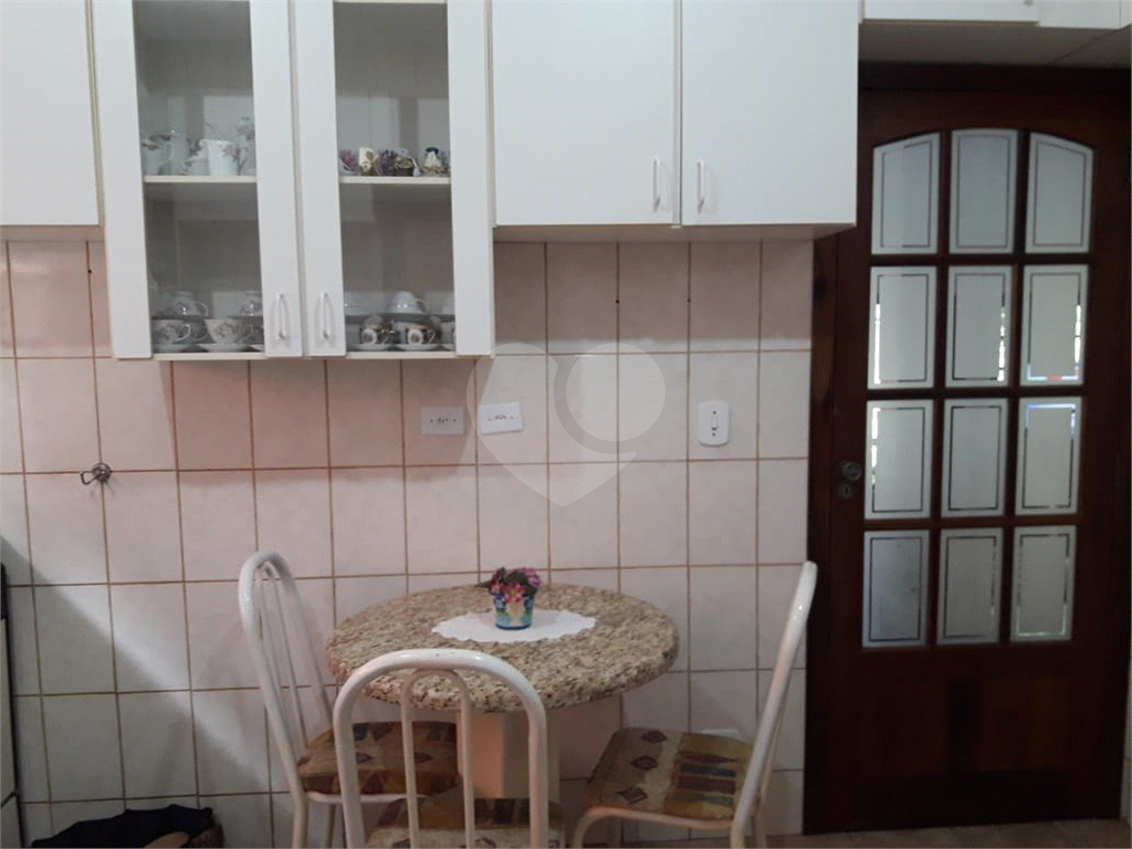 Casa de Condomínio à venda com 4 quartos, 282m² - Foto 19