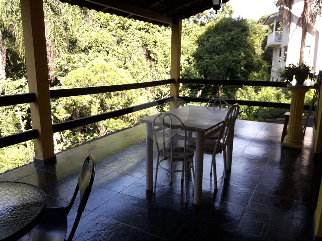 Casa de Condomínio à venda com 4 quartos, 282m² - Foto 15
