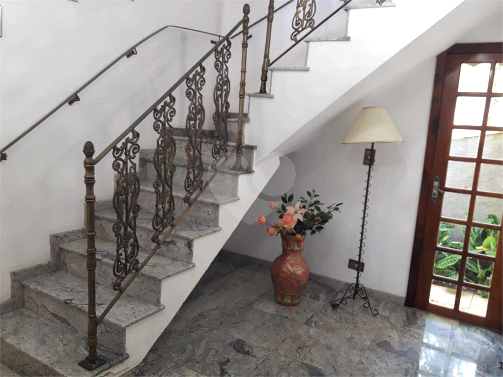 Casa de Condomínio à venda com 4 quartos, 282m² - Foto 7