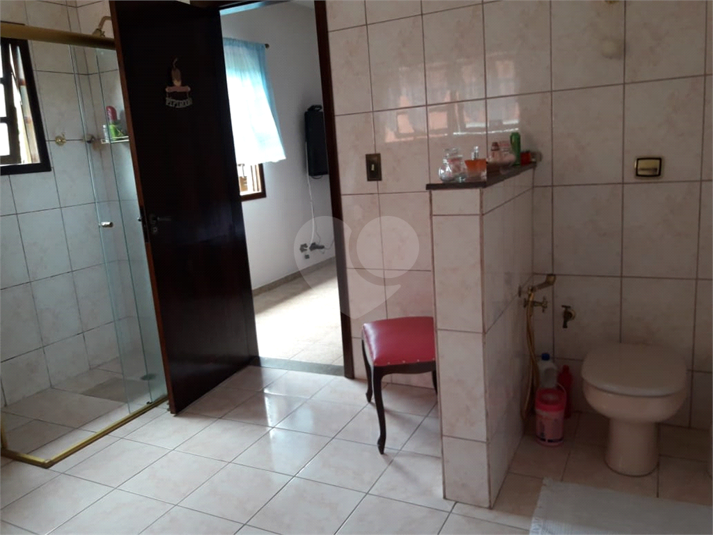 Casa de Condomínio à venda com 4 quartos, 282m² - Foto 34