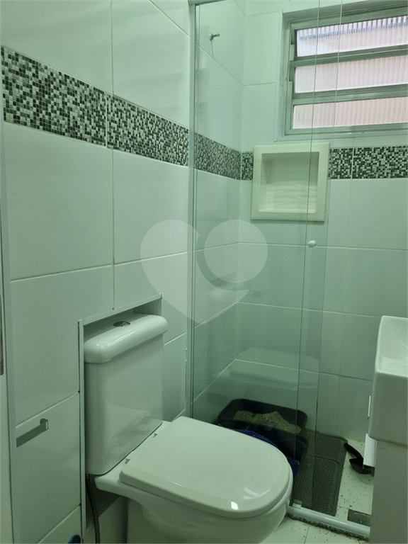 Apartamento com 73m² living amplo com janelões, 2 dormitórios em Moema
