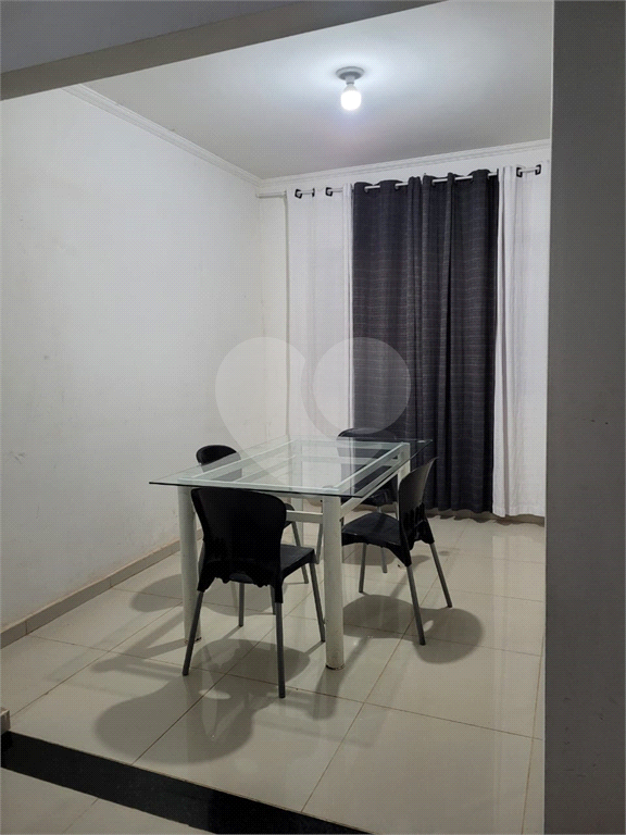 Casa à venda com 3 quartos, 250m² - Foto 6