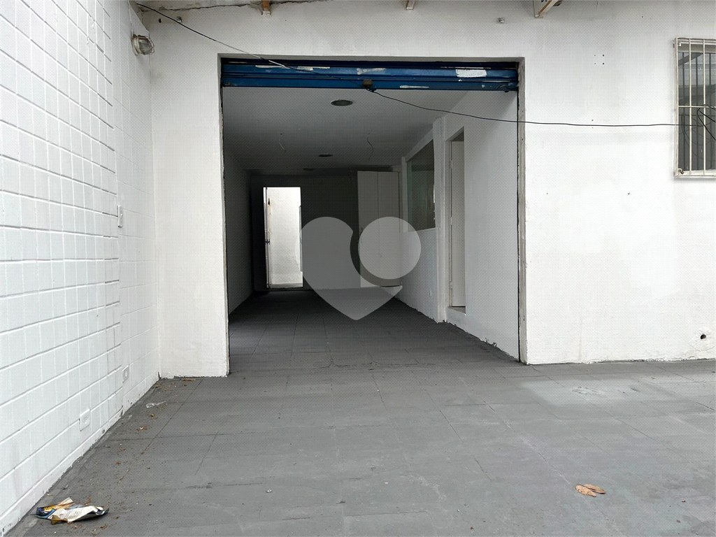 Imóvel Comercial 2  Vagas, 4 Salas