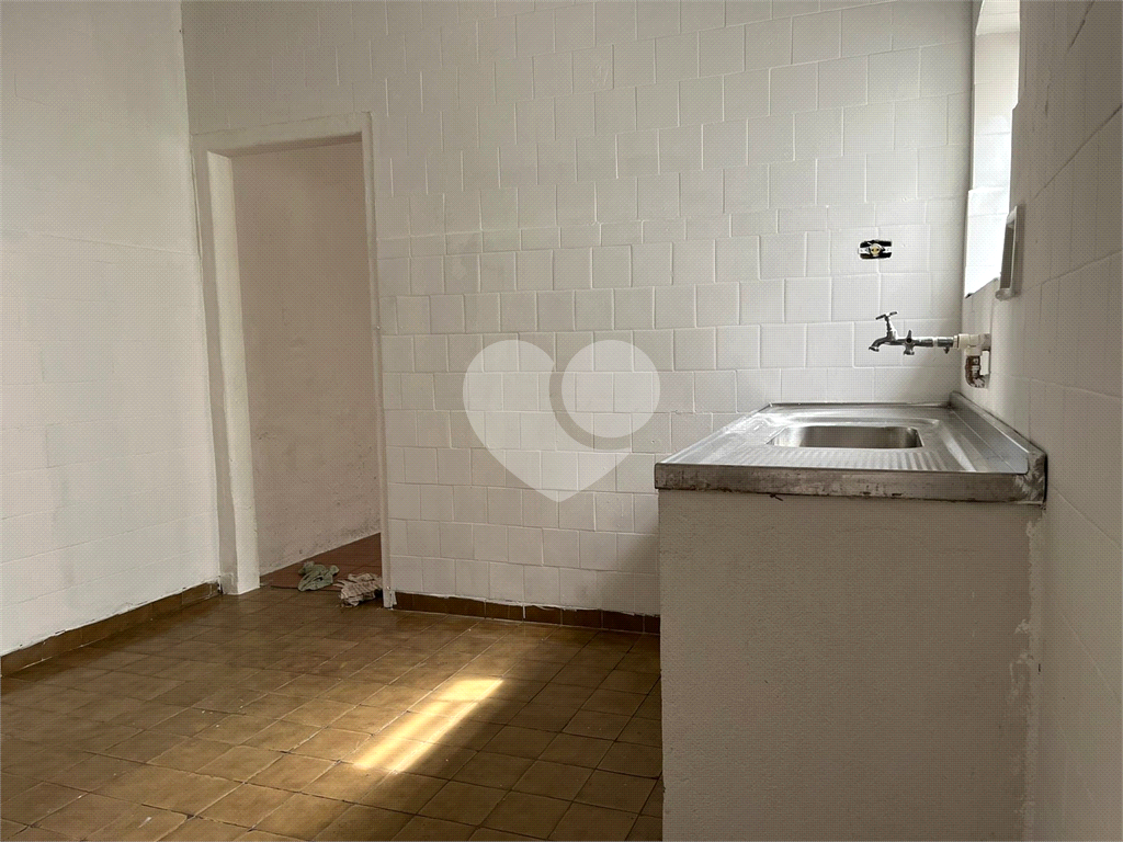 Imóvel Comercial 2  Vagas, 4 Salas