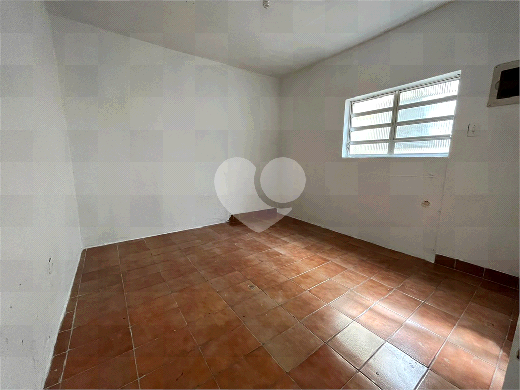 Imóvel Comercial 2  Vagas, 4 Salas