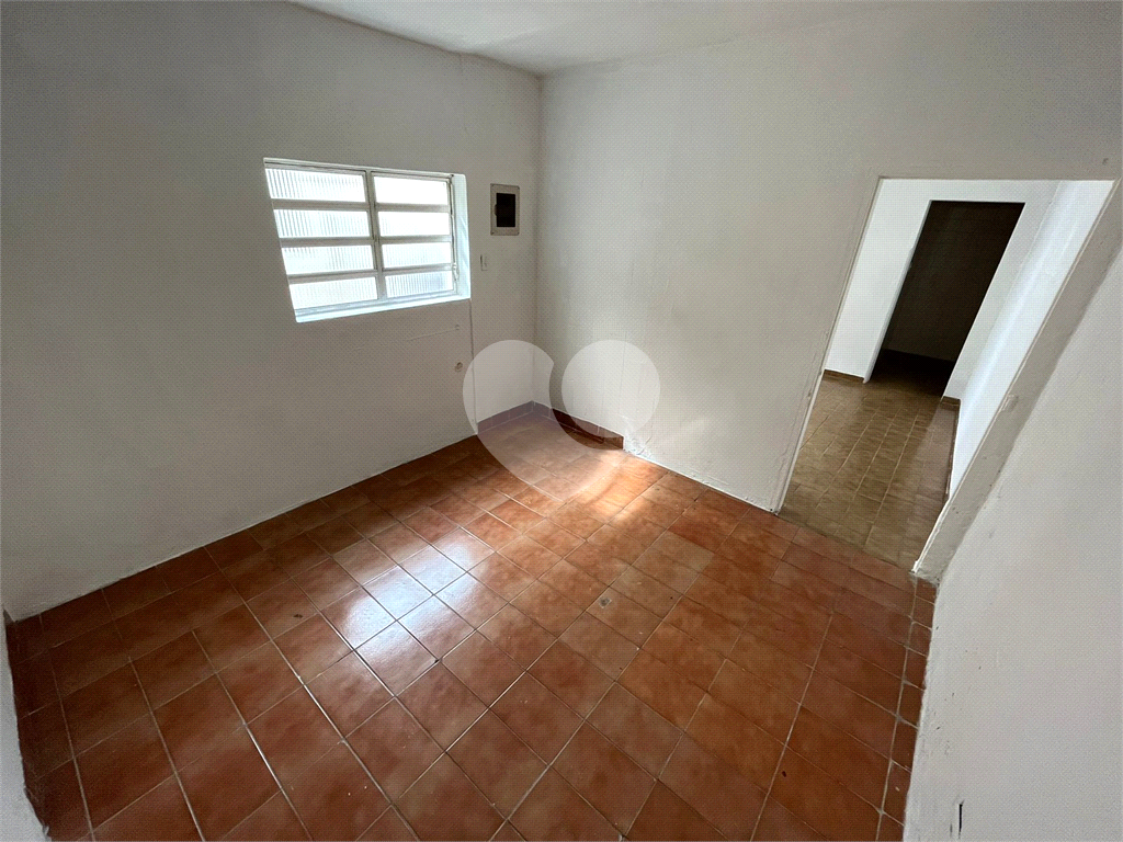 Imóvel Comercial 2  Vagas, 4 Salas