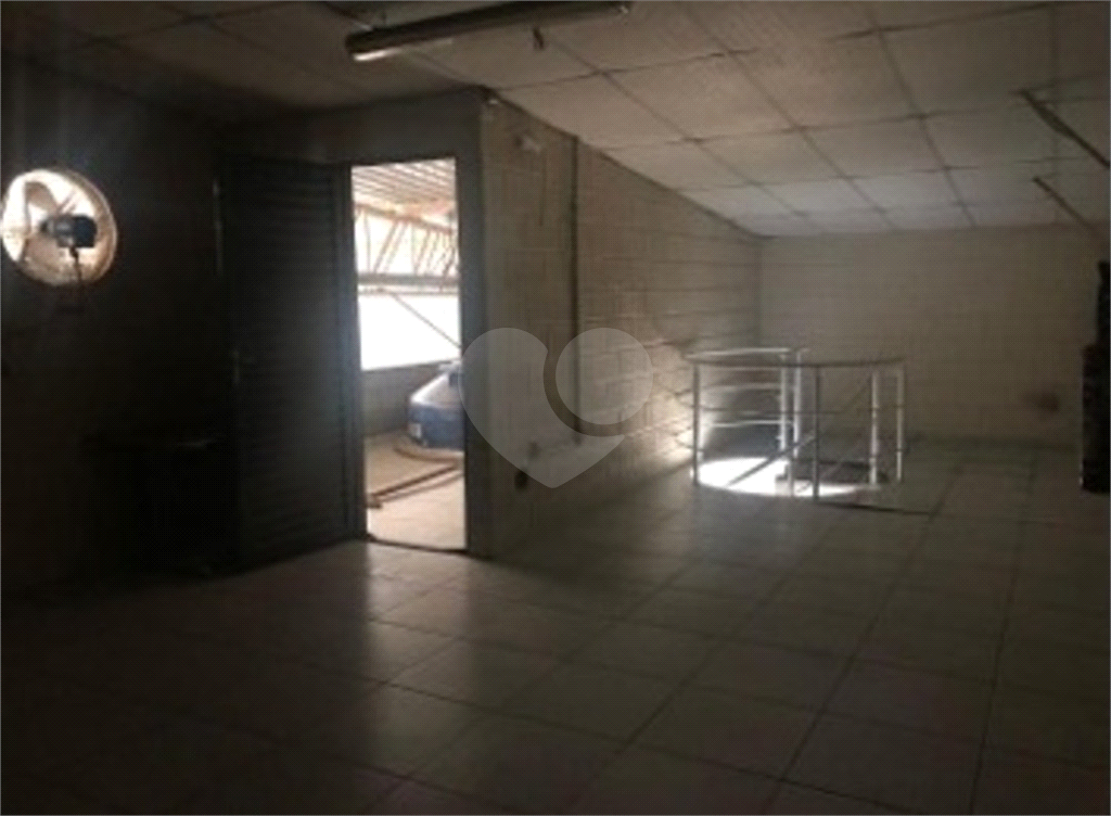 Depósito-Galpão-Armazém à venda e aluguel, 1130m² - Foto 17
