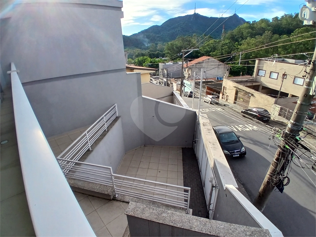 Oportunidade Única na Vila Clarice: Seu Novo Sobrado 2 suítes  com Vista Espetacular!