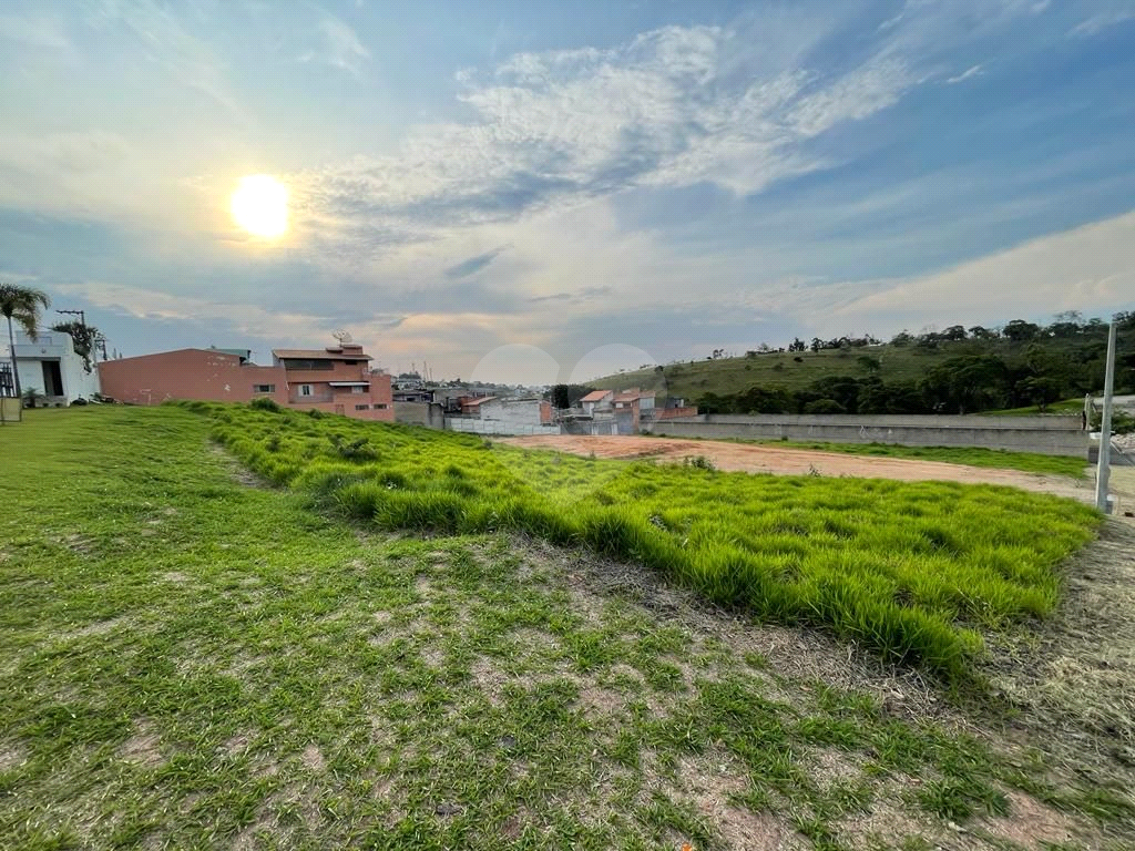 Terreno à venda, 1411m² - Foto 1