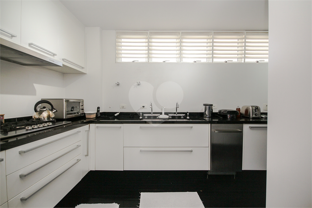 Apartamento à venda com 3 quartos - 1 vaga no  Jardim Europa
