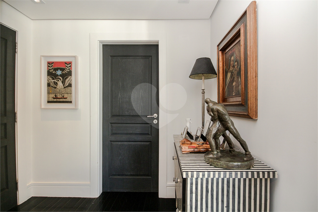 Apartamento à venda com 3 quartos - 1 vaga no  Jardim Europa