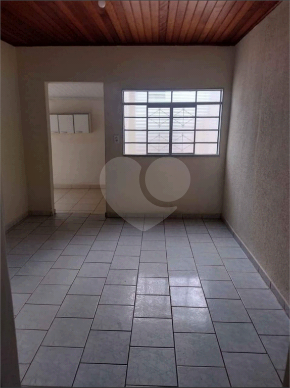 Casa à venda com 2 quartos, 80m² - Foto 9