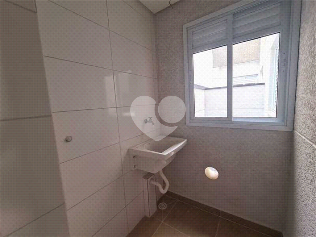 Apartamento à venda com 2 quartos, 40m² - Foto 14