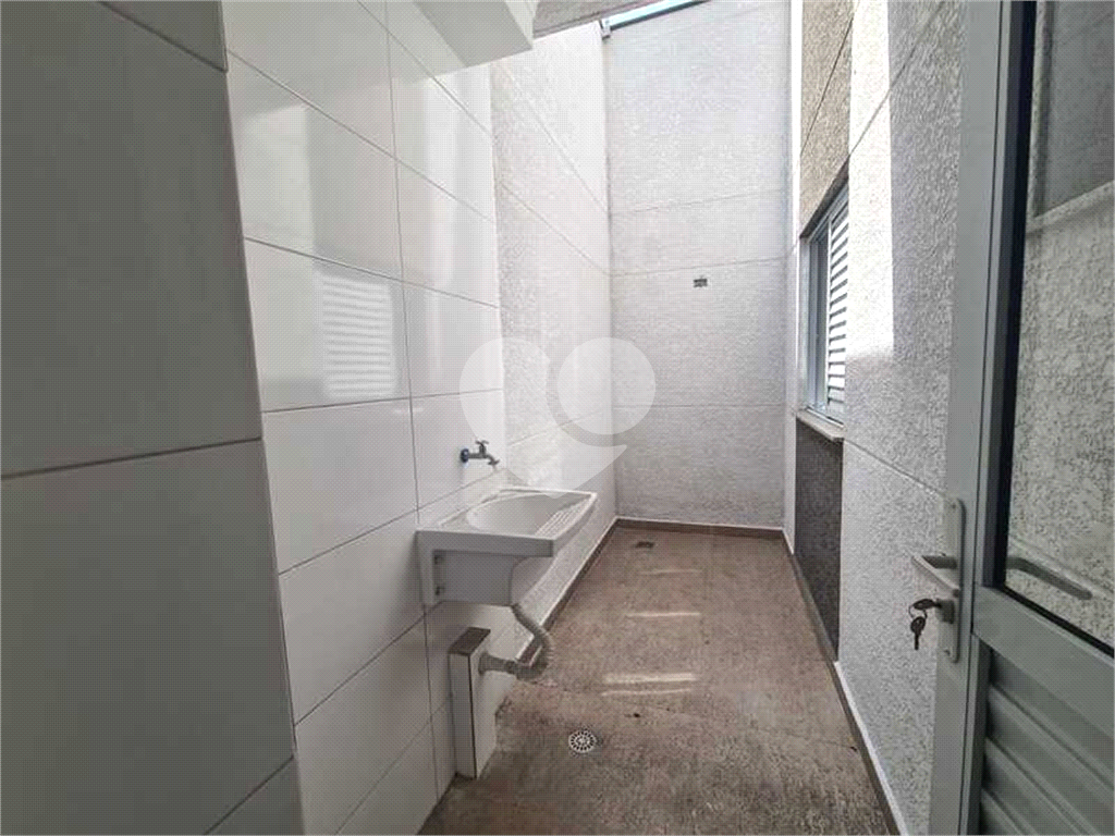 Apartamento à venda com 2 quartos, 40m² - Foto 13