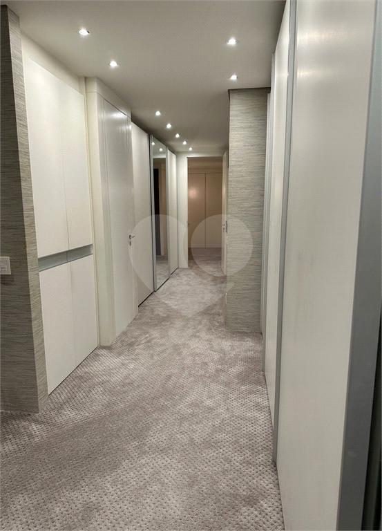 Apartamento a venda reformado 4 suítes 5 vagas, condomínio clube em Higienópolis - São Paulo