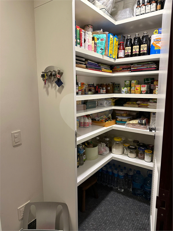 Apartamento a venda reformado 4 suítes 5 vagas, condomínio clube em Higienópolis - São Paulo