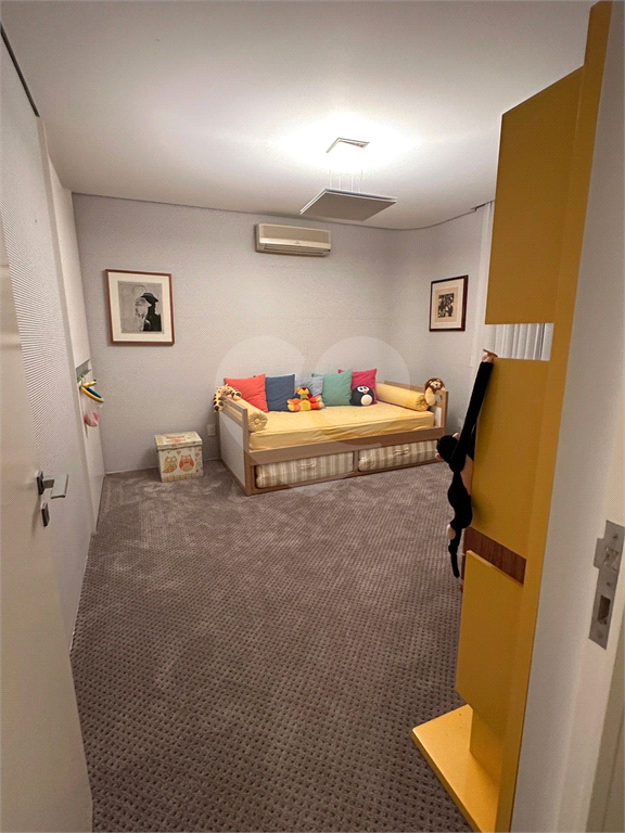 Apartamento a venda reformado 4 suítes 5 vagas, condomínio clube em Higienópolis - São Paulo