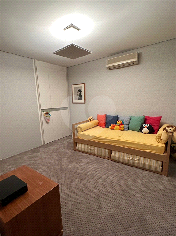 Apartamento a venda reformado 4 suítes 5 vagas, condomínio clube em Higienópolis - São Paulo