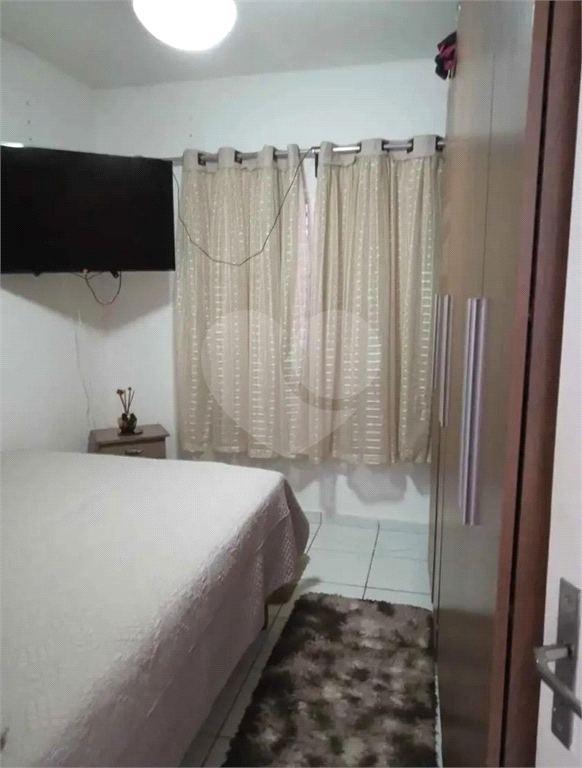 Apartamento à venda com 2 quartos, 63m² - Foto 4