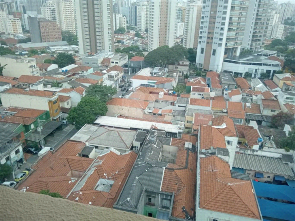 SALAS em LAPA