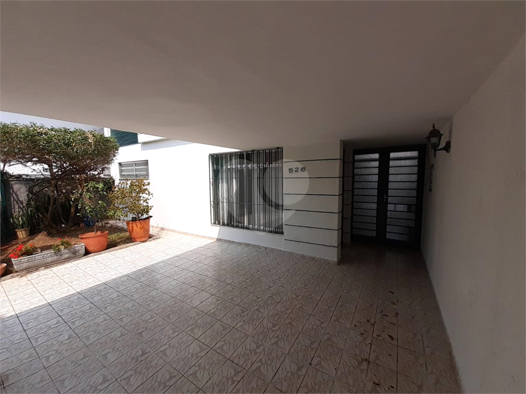 SOBRADO em VILA LEOPOLDINA