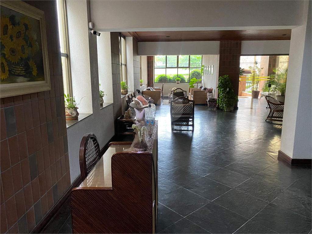 APARTAMENTO em ENSEADA