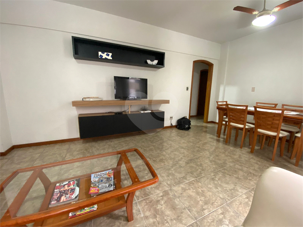 APARTAMENTO em ENSEADA