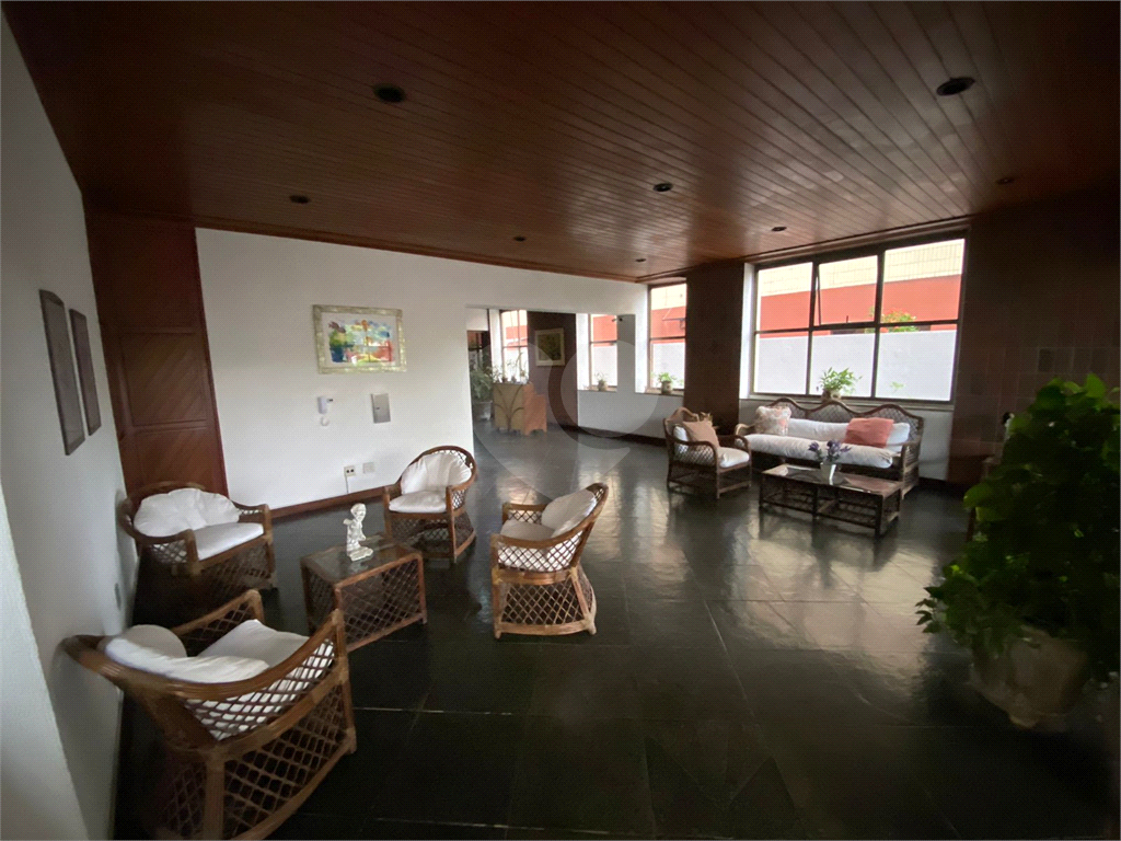 APARTAMENTO em ENSEADA