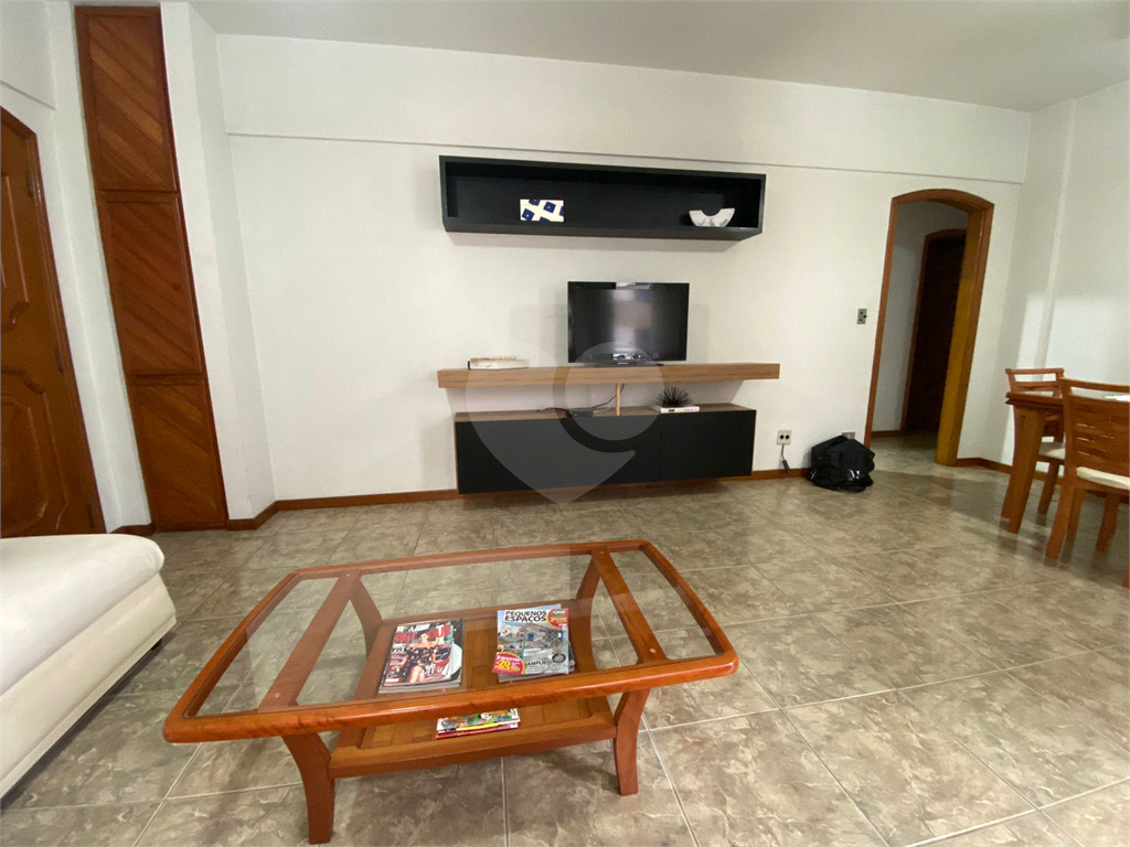 APARTAMENTO em ENSEADA