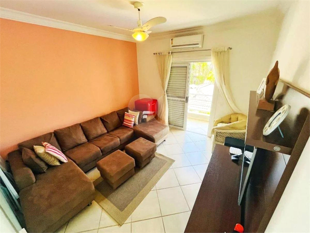 CASA EM FRENTE AO MAR COM 420M2 - ENSEADA - GUARUJÁ 