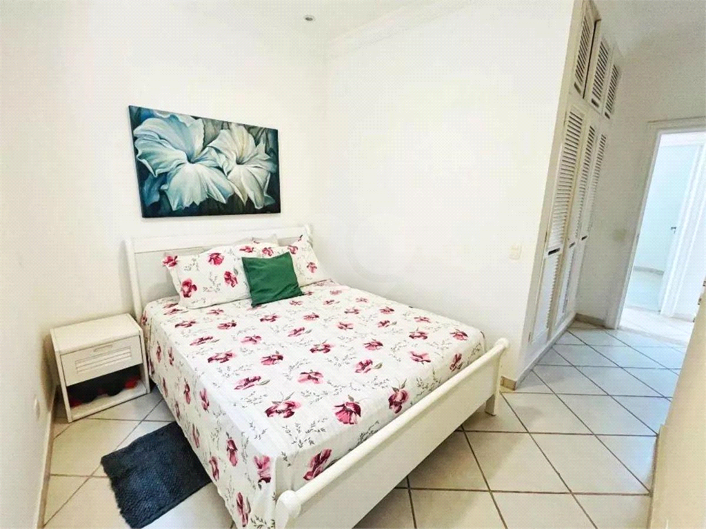CASA EM FRENTE AO MAR COM 420M2 - ENSEADA - GUARUJÁ 