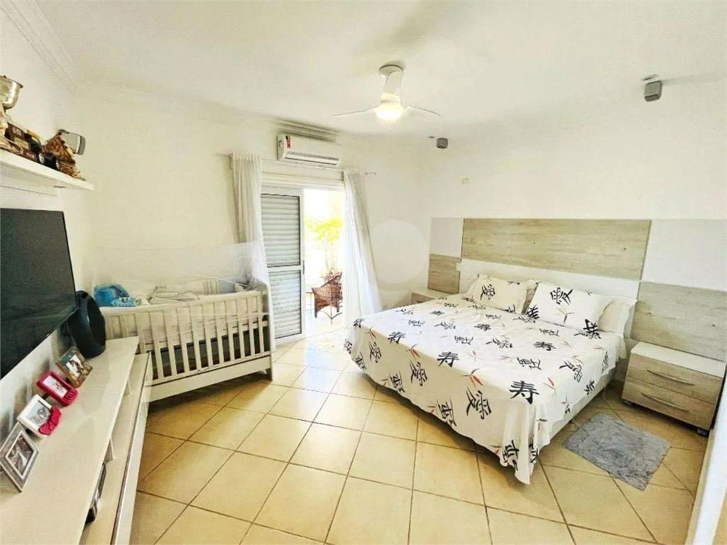 CASA EM FRENTE AO MAR COM 420M2 - ENSEADA - GUARUJÁ 