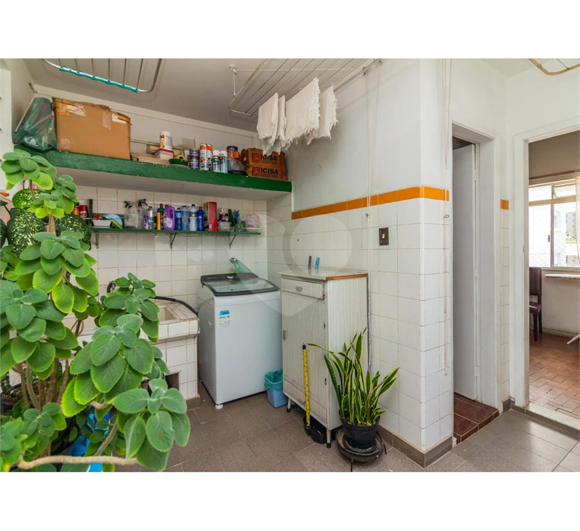 Apartamento com Excelente Localização no Itaim Bibi.