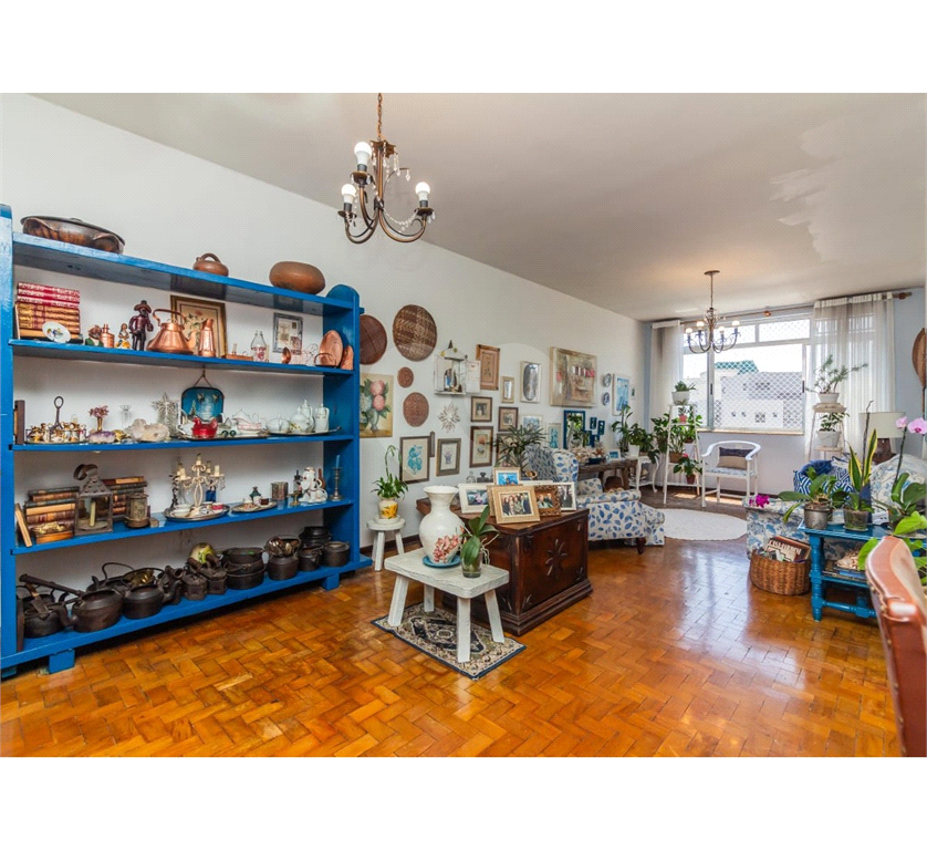 Apartamento com Excelente Localização no Itaim Bibi.