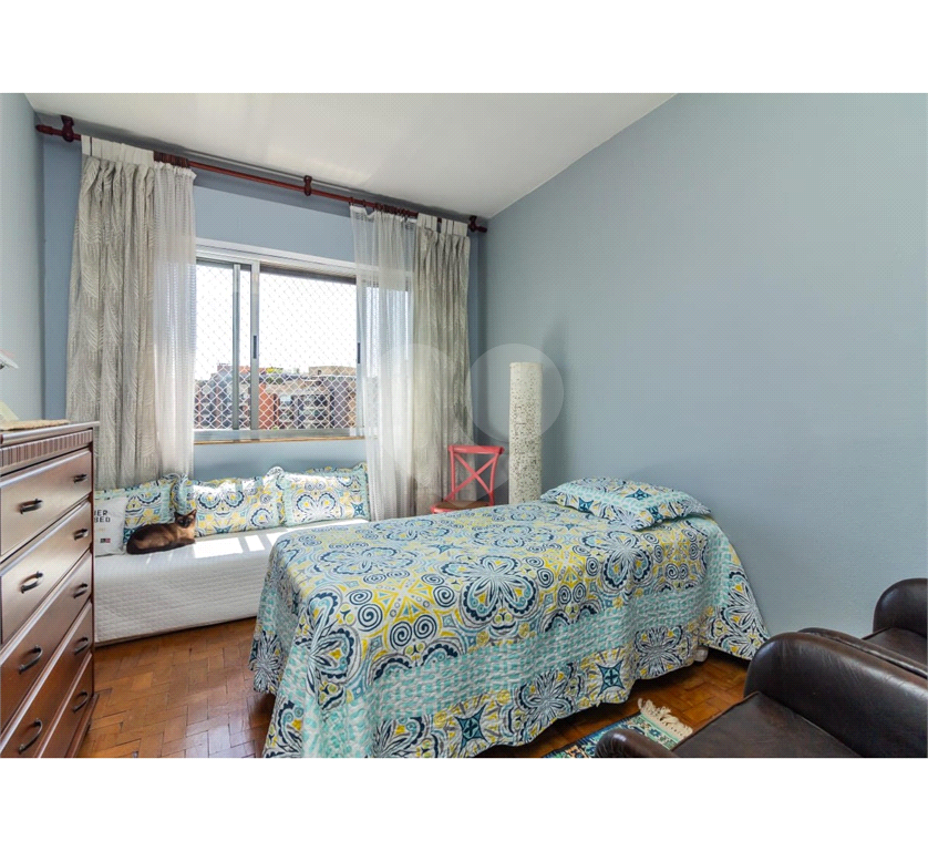 Apartamento com Excelente Localização no Itaim Bibi.