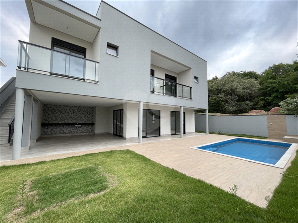 Casa de Condomínio à venda com 4 quartos, 360m² - Foto 4