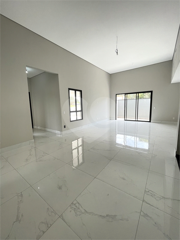Casa de Condomínio à venda com 4 quartos, 360m² - Foto 10