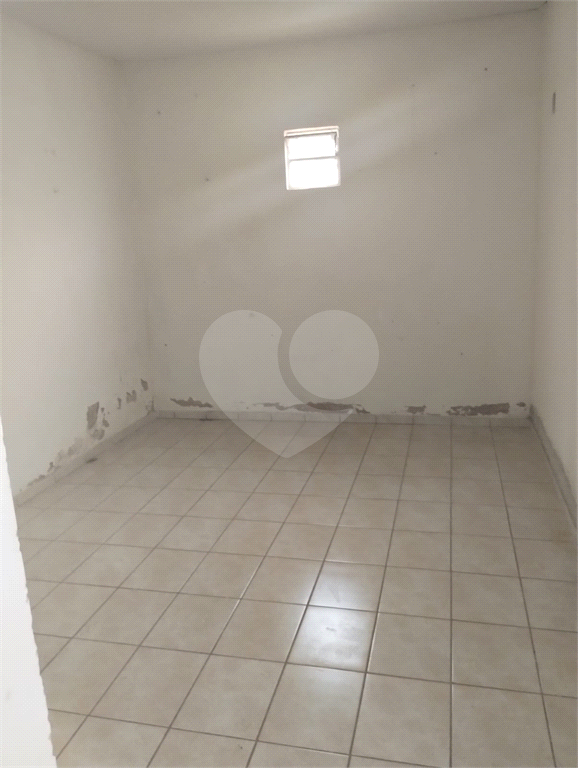 Casa à venda com 3 quartos, 200m² - Foto 15