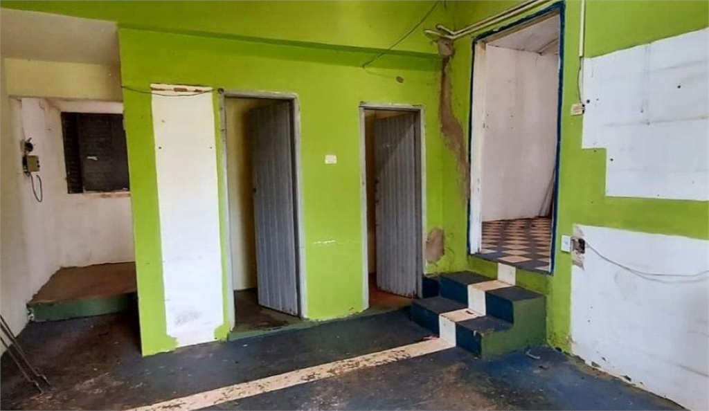 Casa à venda com 3 quartos, 200m² - Foto 44