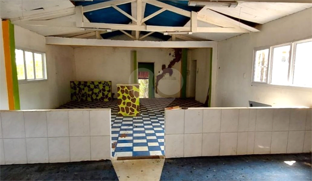 Casa à venda com 3 quartos, 200m² - Foto 5