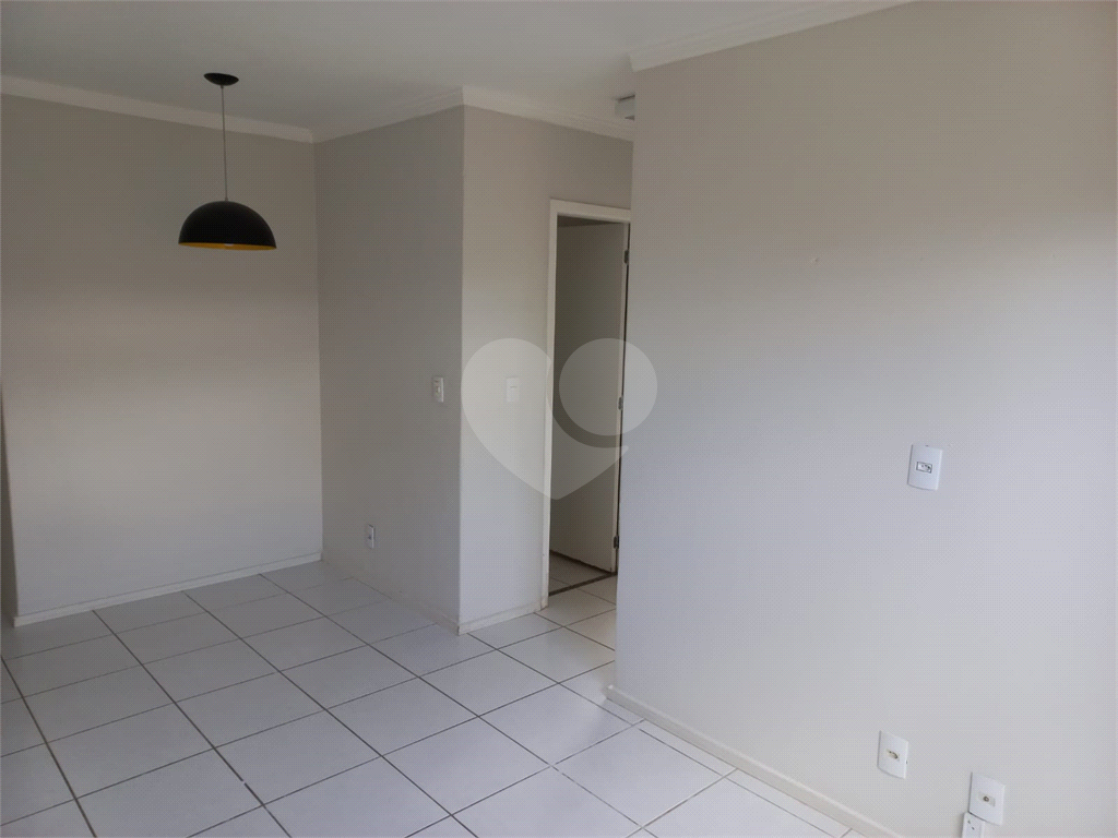 Apartamento à venda com 2 quartos, 106m² - Foto 3