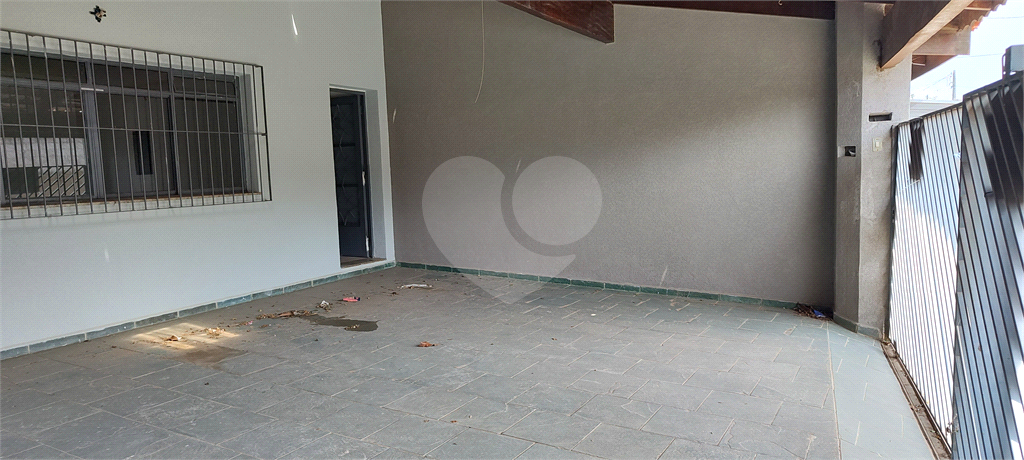 Sobrado à venda com 3 quartos, 162m² - Foto 1