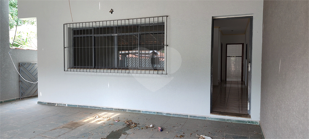 Sobrado à venda com 3 quartos, 162m² - Foto 3