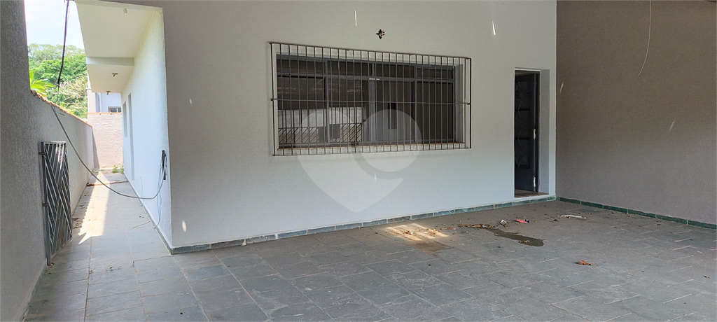 Sobrado à venda com 3 quartos, 162m² - Foto 2